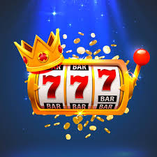 Understanding the Key Differences Between Offline and Online Experiences -72523857